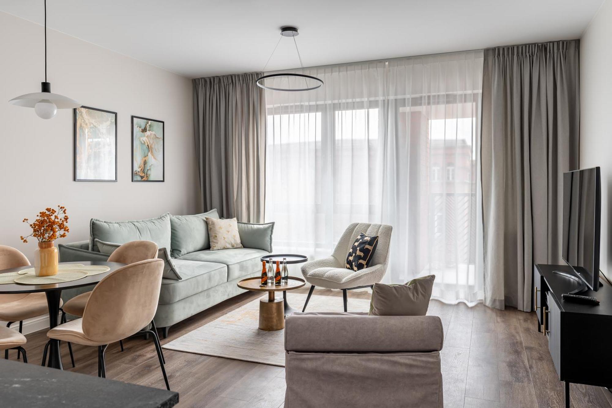 Scala City Center Premium Apartments With Parking By Lion Apartments Гданьск Экстерьер фото