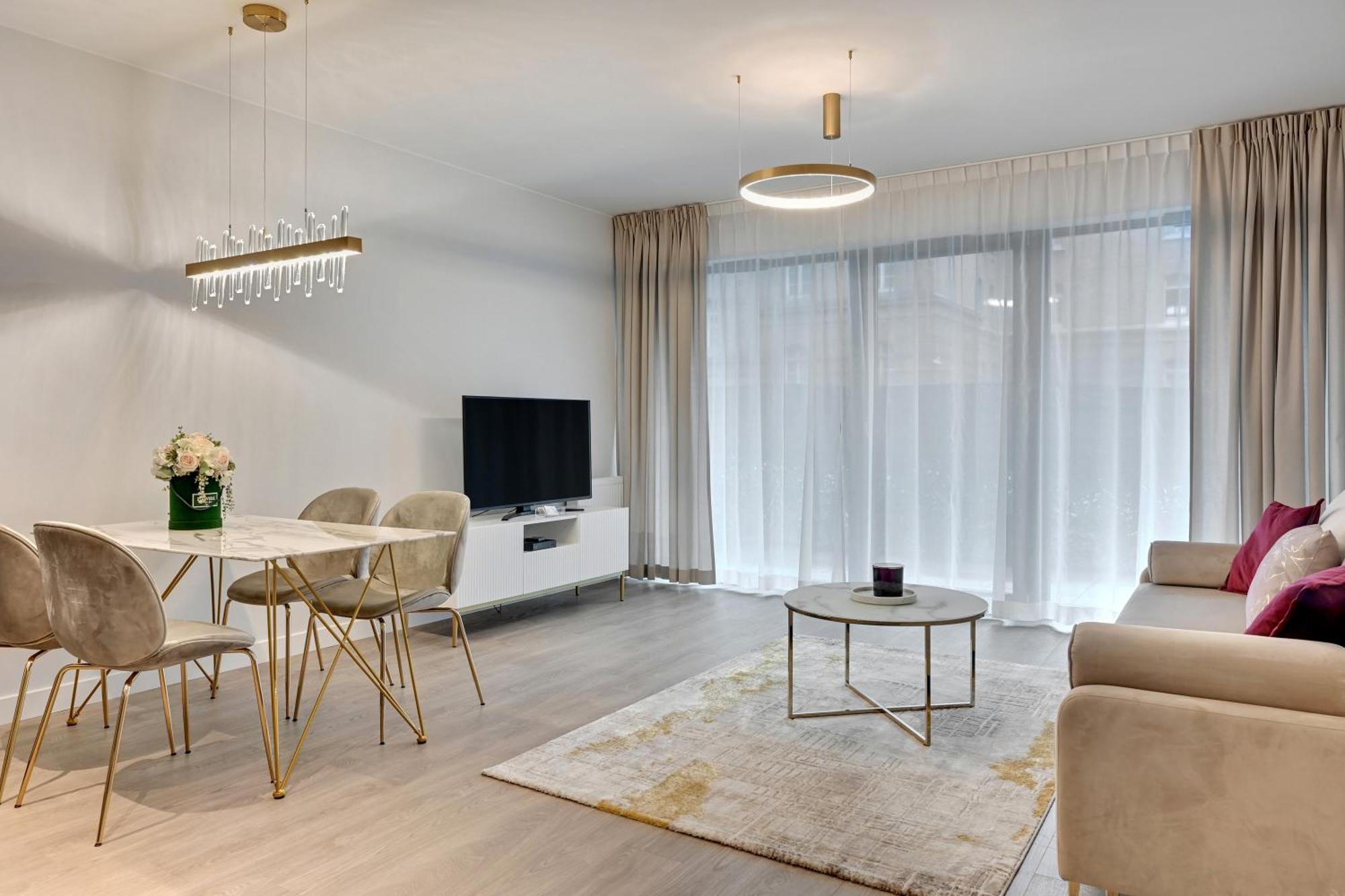 Scala City Center Premium Apartments With Parking By Lion Apartments Гданьск Экстерьер фото