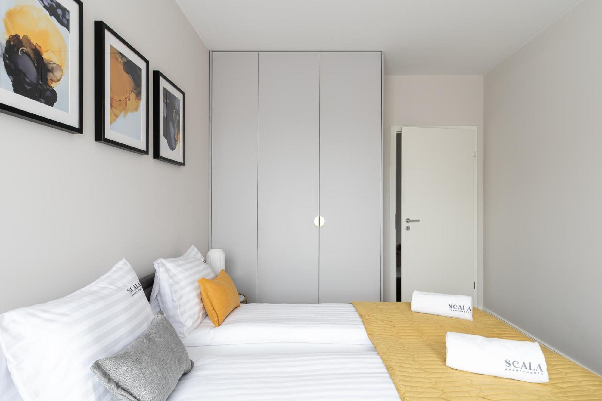 Scala City Center Premium Apartments With Parking By Lion Apartments Гданьск Экстерьер фото