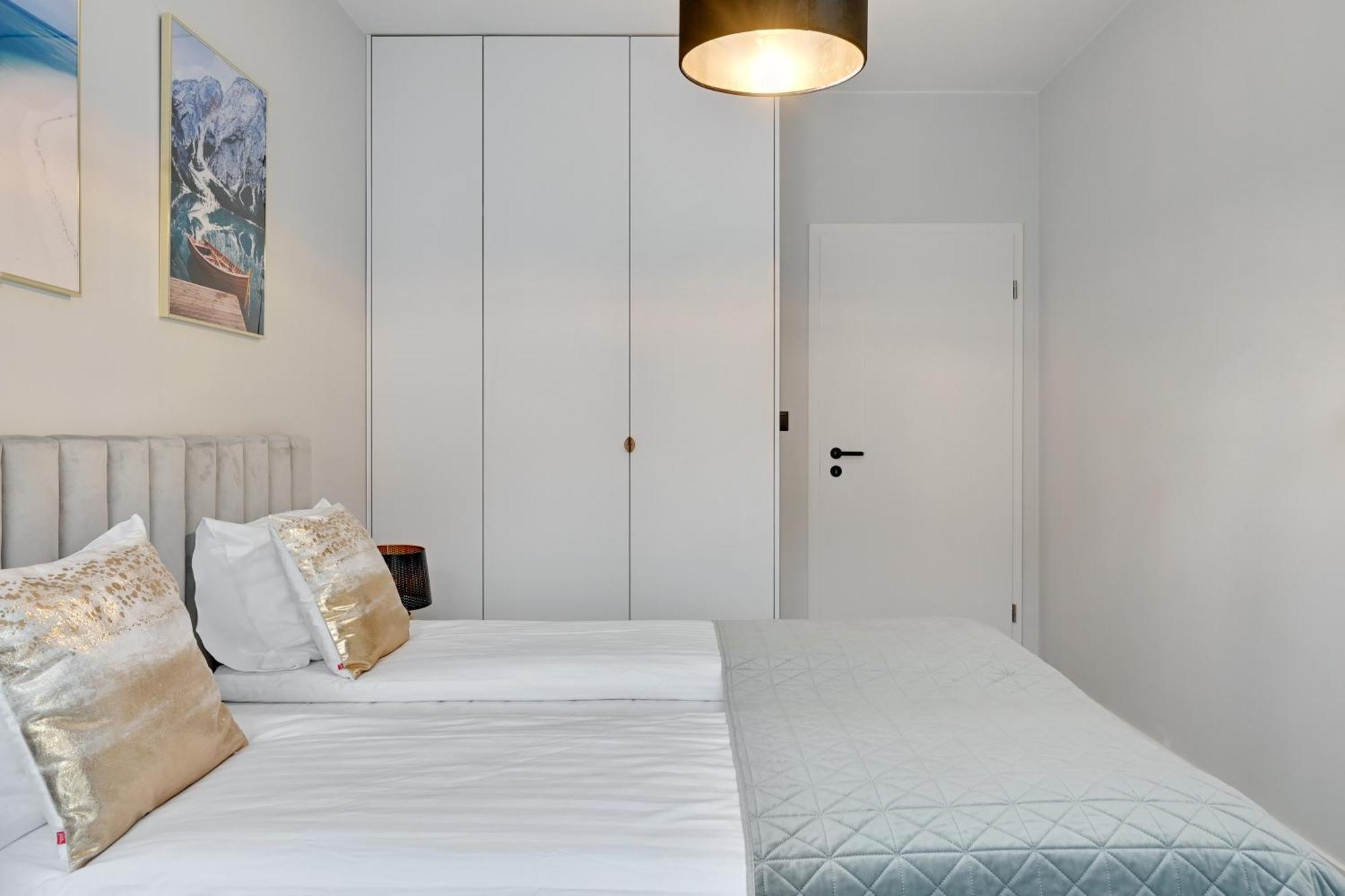 Scala City Center Premium Apartments With Parking By Lion Apartments Гданьск Экстерьер фото